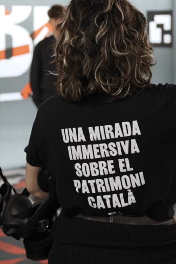 Alumnat participant en l’experiència de realitat virtual d’Els Ulls de la Història